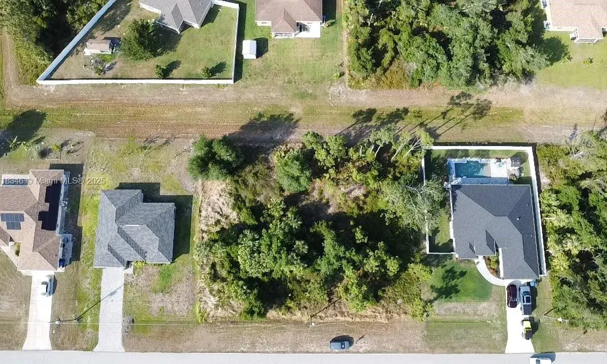 12 Nordendale Blvd, North Port FL 34288