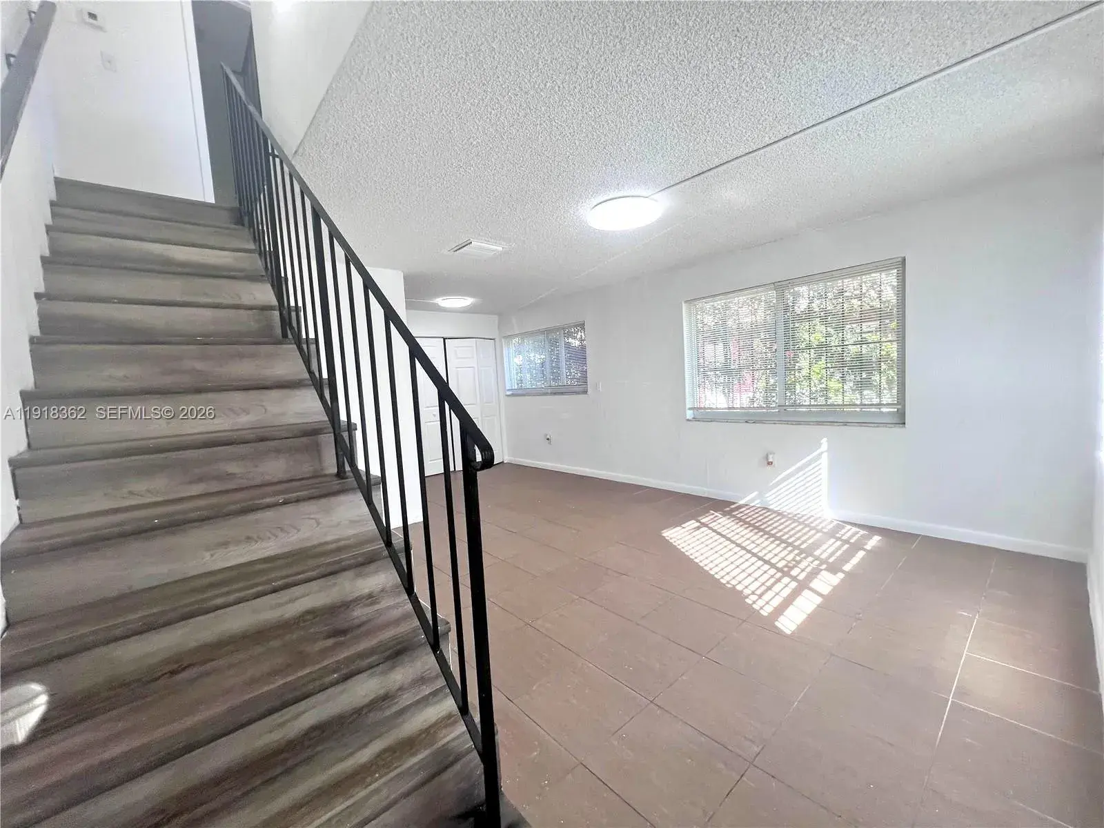 65 NE 59th St # 3, Miami FL 33137