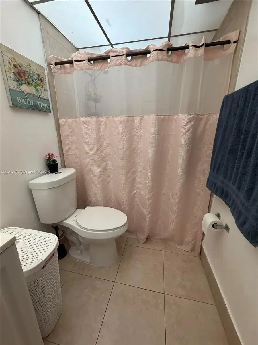 8415 SW 107th Ave # 261W, Miami FL 33173 photo 4