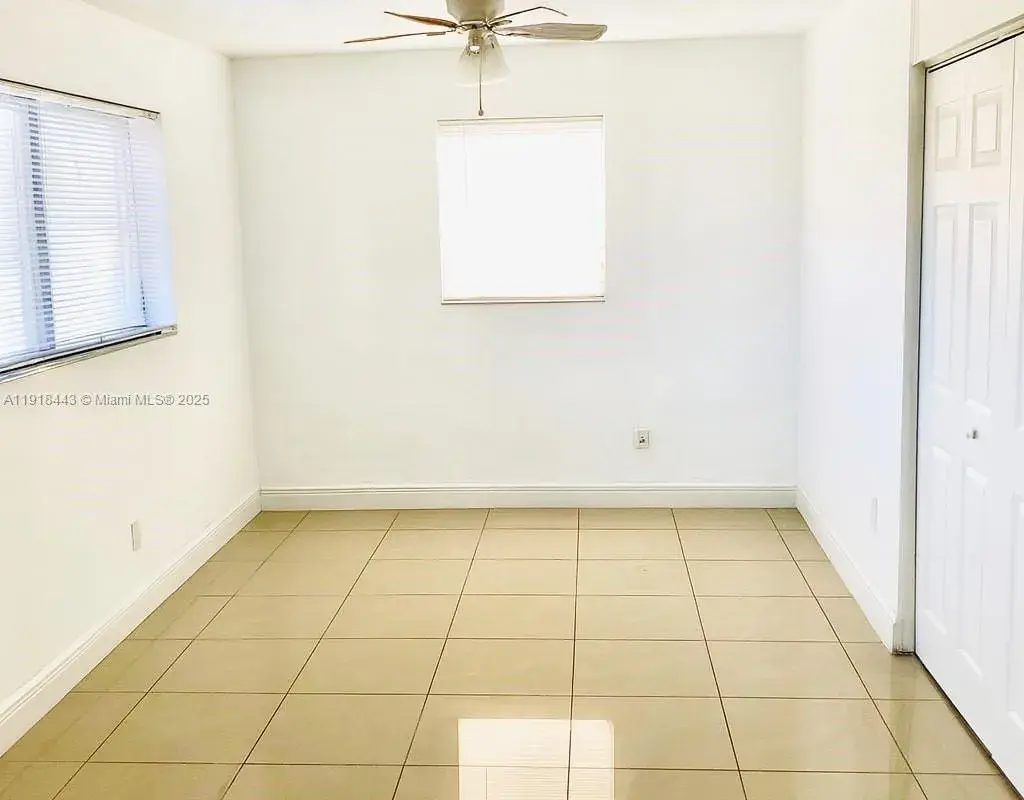 1025 SE 15th St # 9D, Fort Lauderdale FL 33316