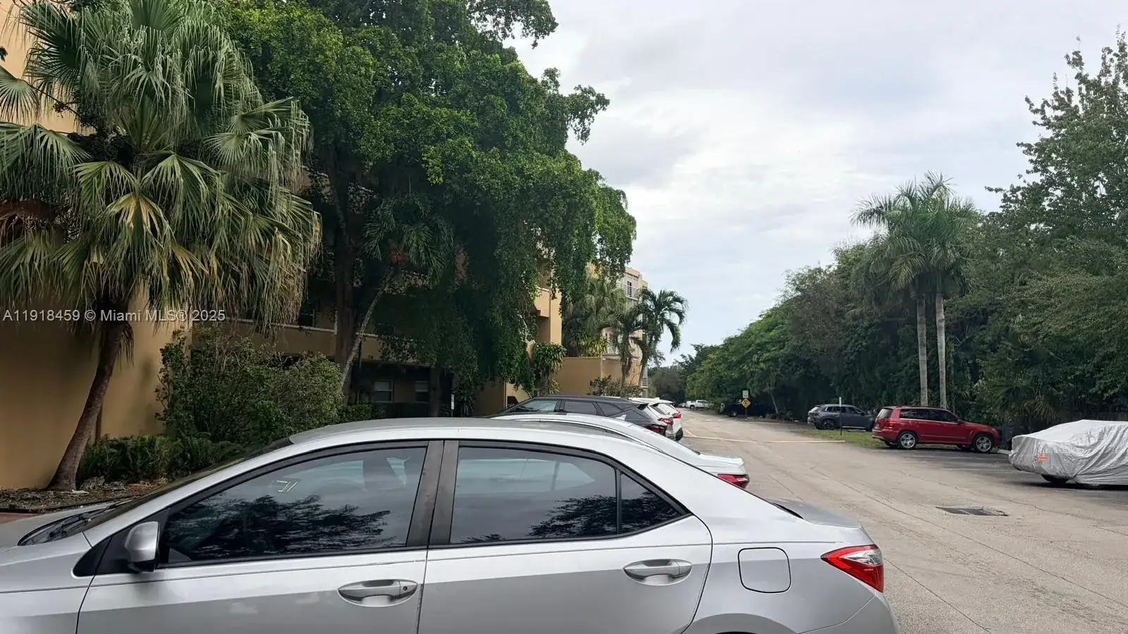 4111 Stirling Rd # 102, Dania Beach FL 33314 photo 5