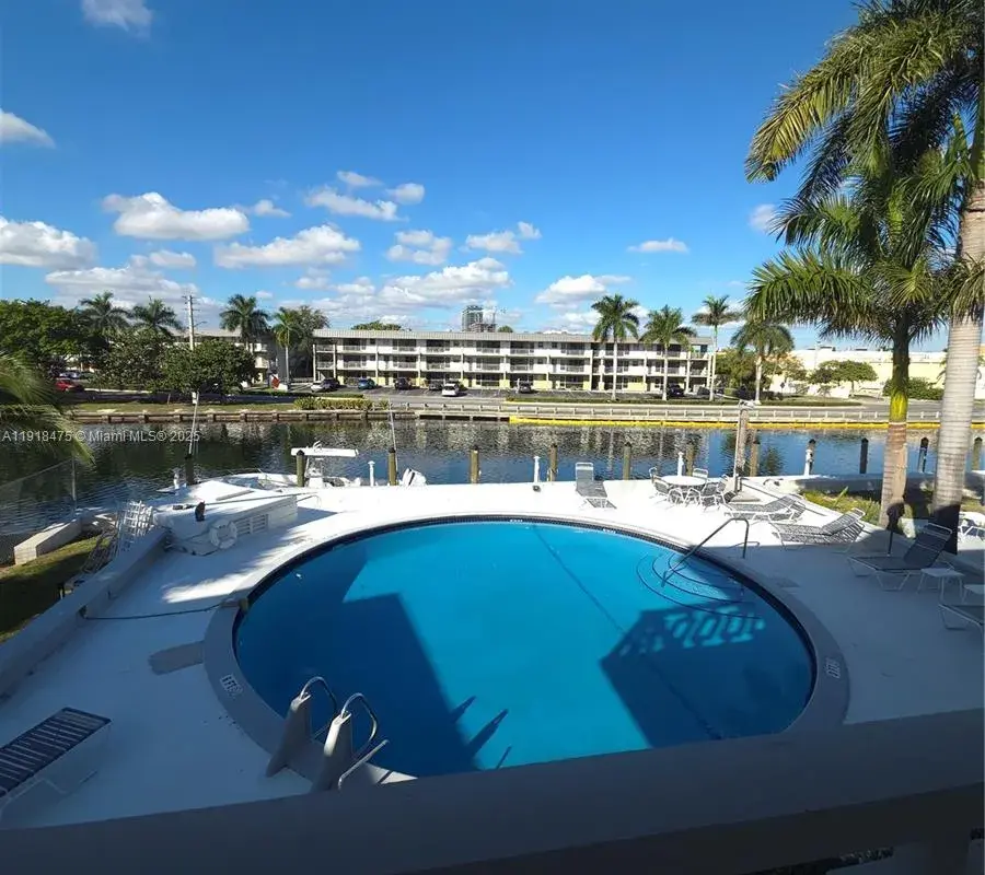 467 Golden Isles Dr # 110, Hallandale Beach FL 33009