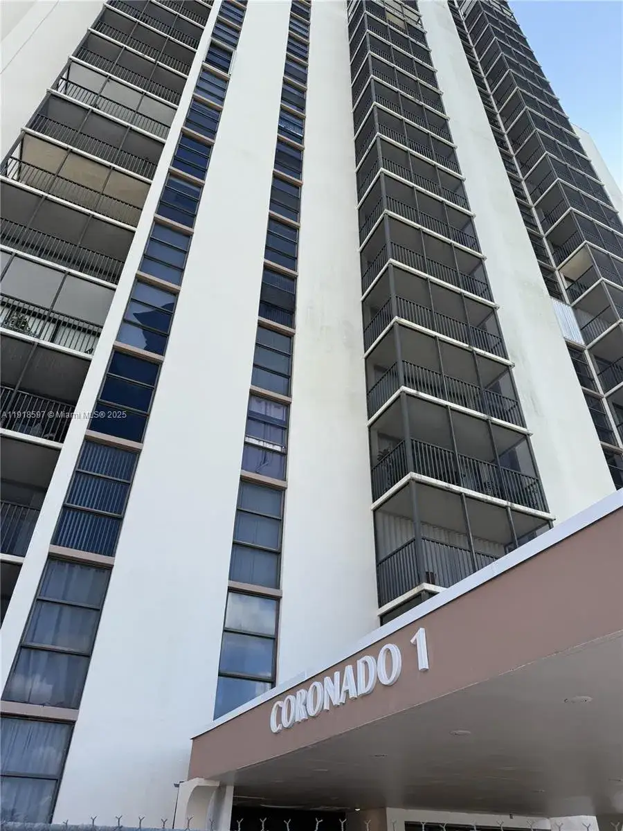 20335 W Country Club Dr # 1804, Aventura FL 33180