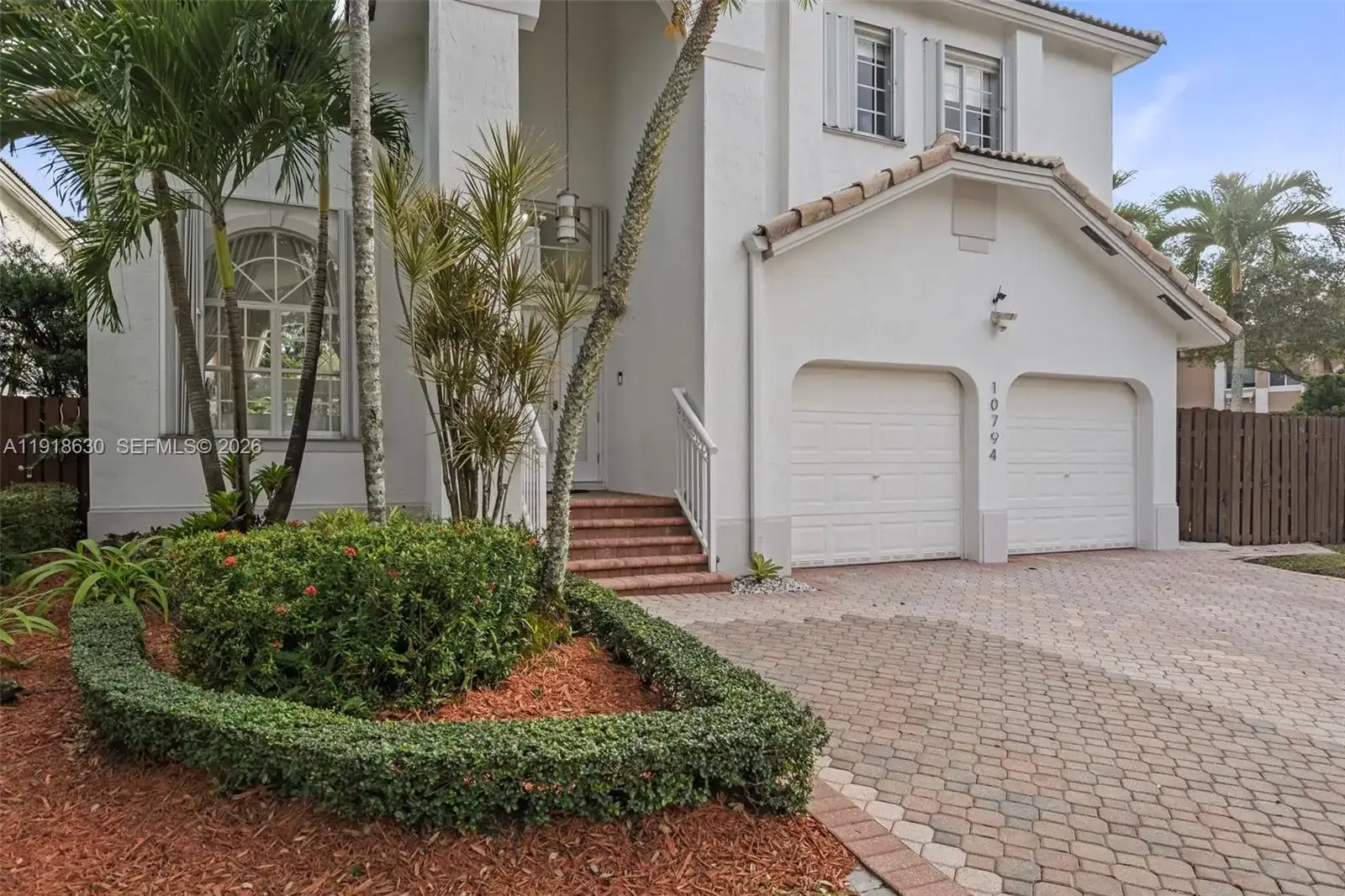 10794 NW 70th St, Doral FL 33178 photo 5