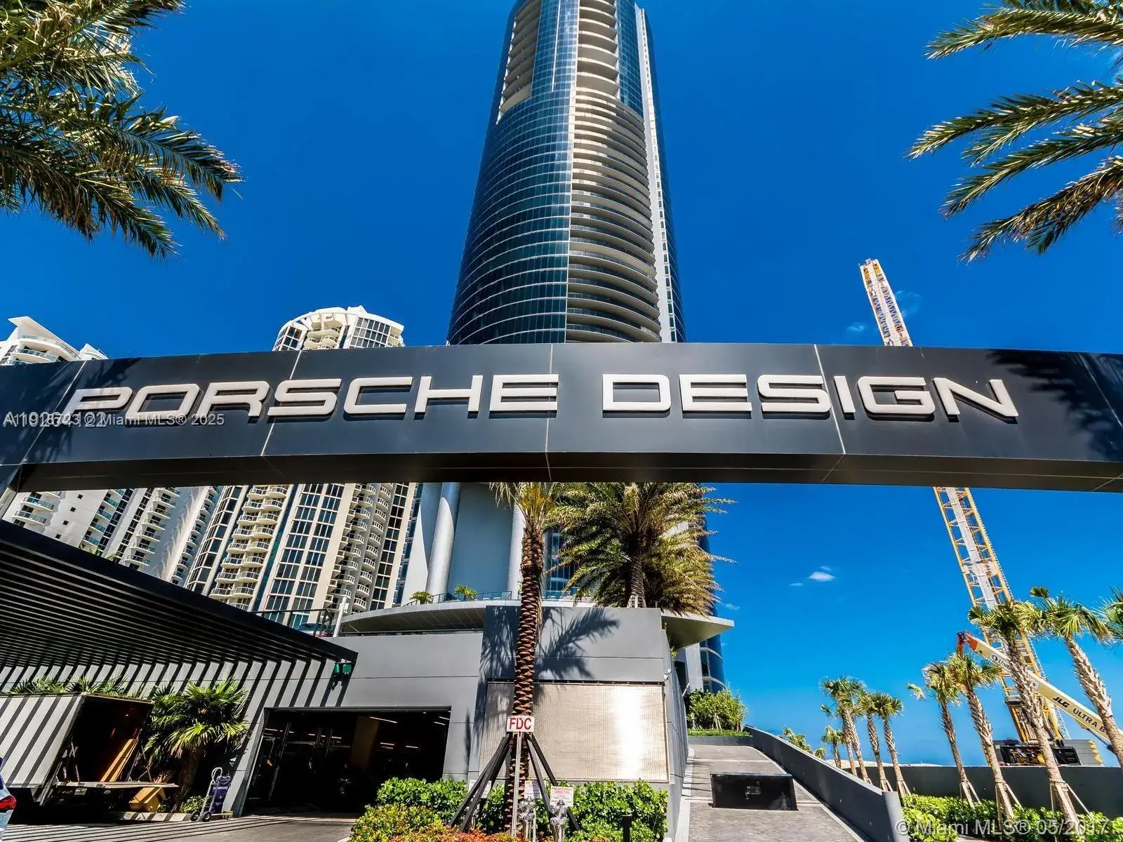18555 COLLINS AVE # 4804, Sunny Isles Beach FL 33160