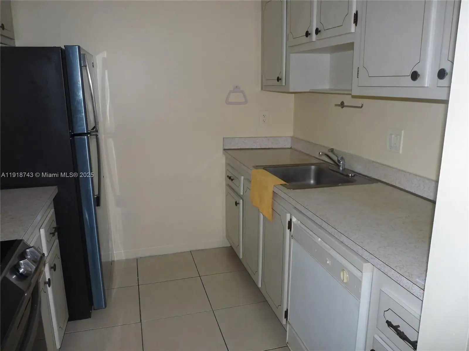 14415 N Kendall Dr # 311G, Miami FL 33186 photo 2
