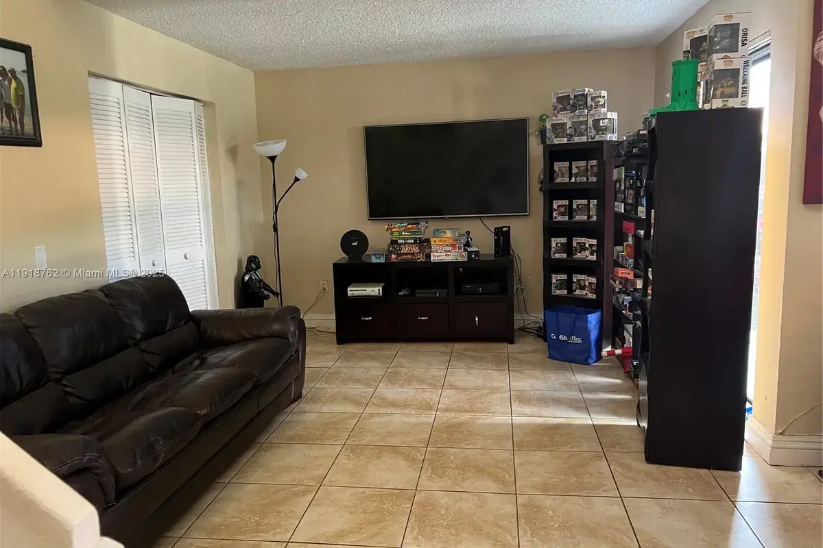 4900 SW 149th Ct # 12C, Miami FL 33185