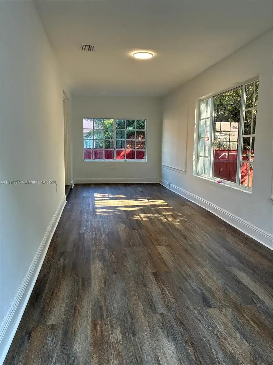 750 NE 86th St # 2, Miami FL 33138 photo 4