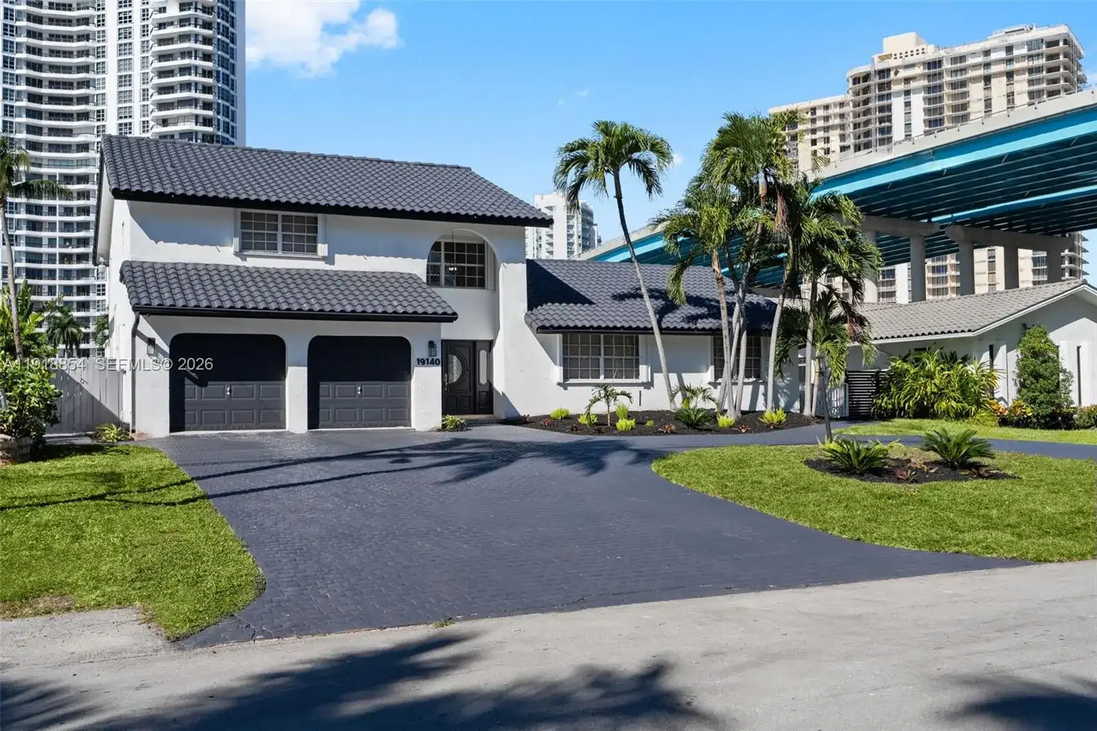 19140 N Bay Rd, Sunny Isles Beach FL 33160 photo 5