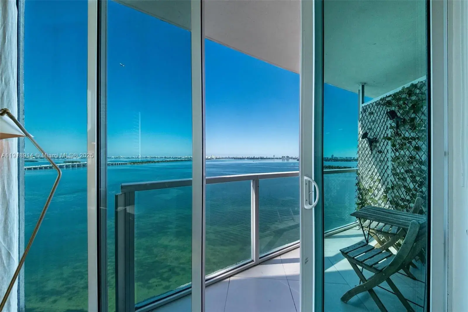 665 NE 25th St # 1805, Miami FL 33137