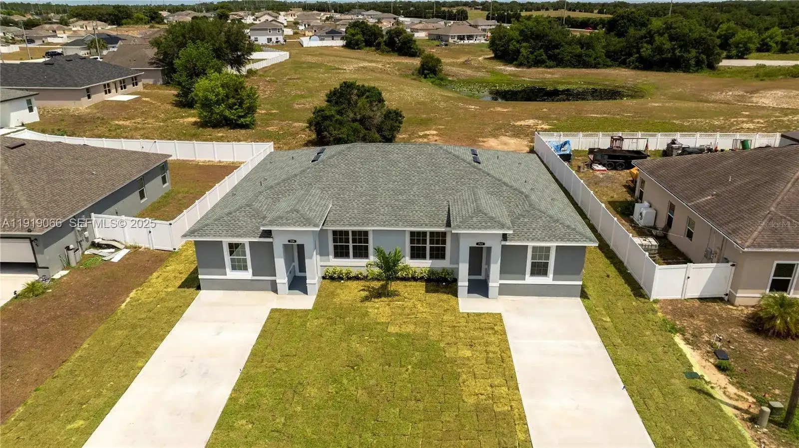 875 COLVILLE DR # 875, Other City - In The State Of Florida FL 34759 photo 3