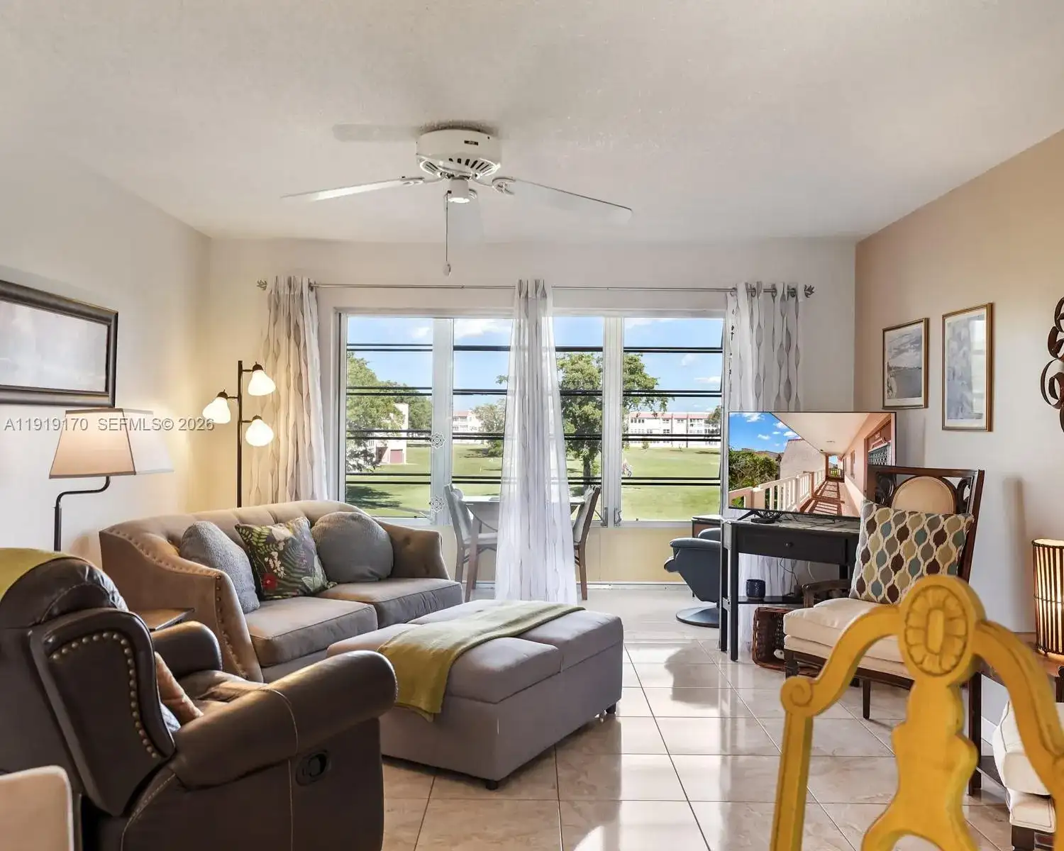 9401 Sunrise Lakes Blvd # 302, Sunrise FL 33322 photo 4