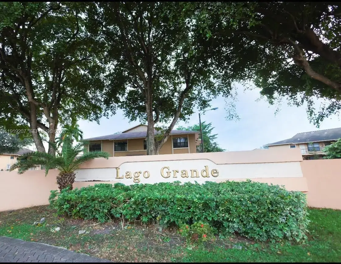 2635 W 67th Pl # 12, Hialeah FL 33016 photo 3