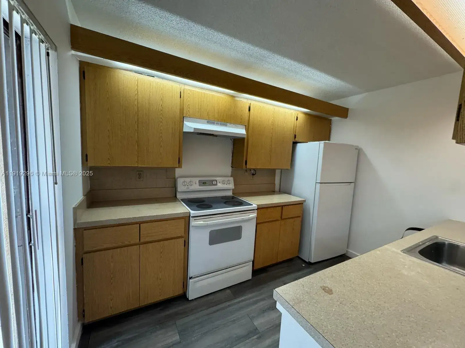 513 GREEN SPRINGS PLACE # 513, West Palm Beach FL 33409 photo 2