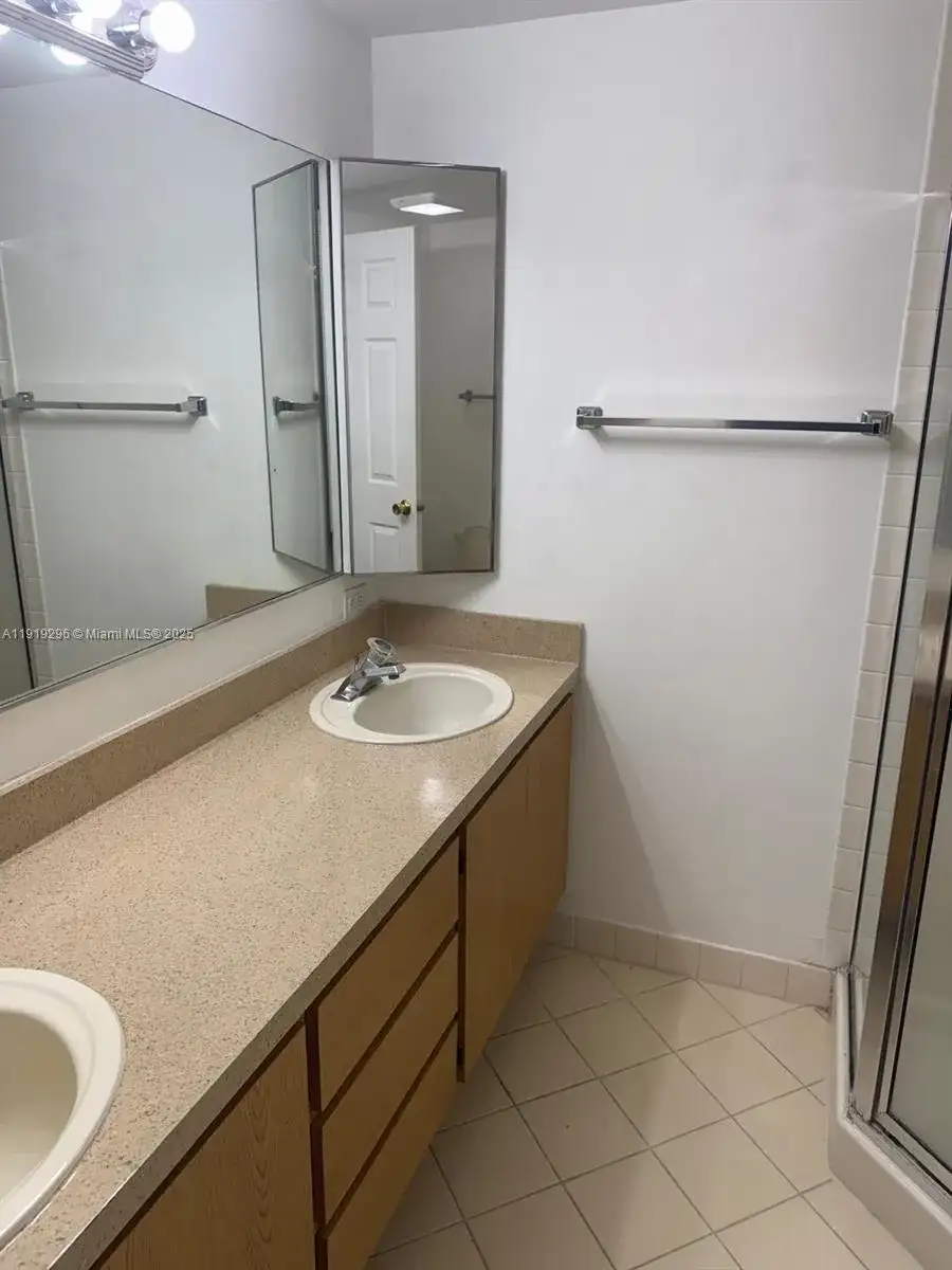 513 GREEN SPRINGS PLACE # 513, West Palm Beach FL 33409 photo 5