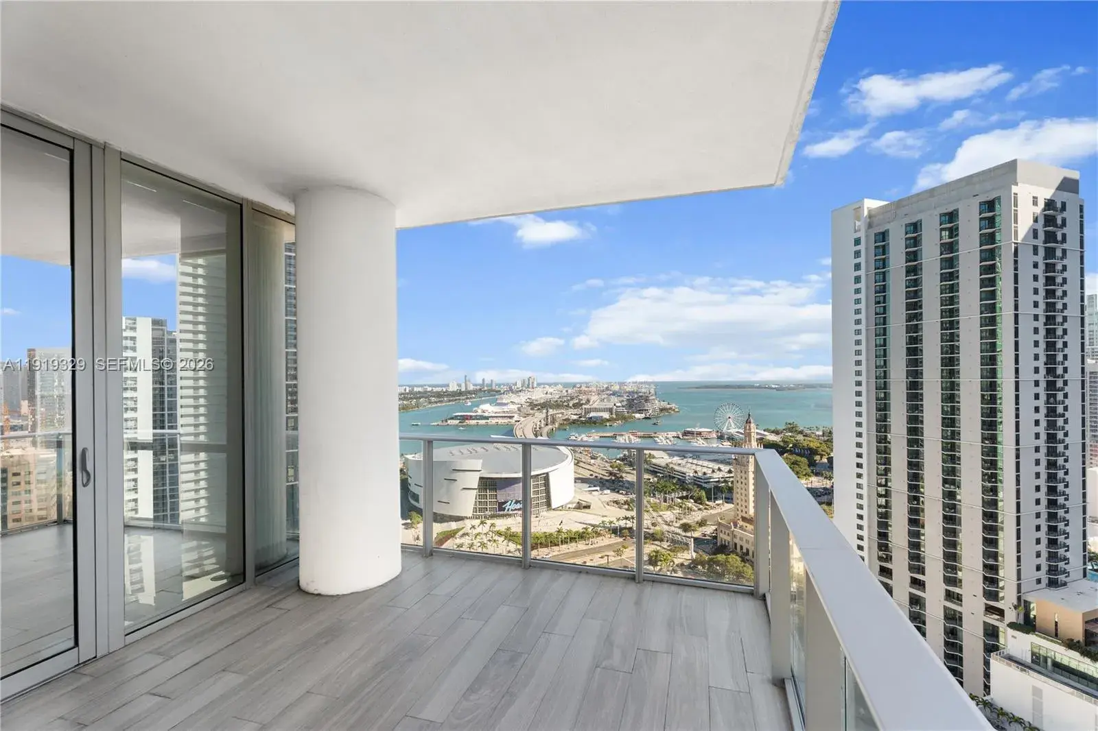851 NE 1st Ave # 2811, Miami FL 33132