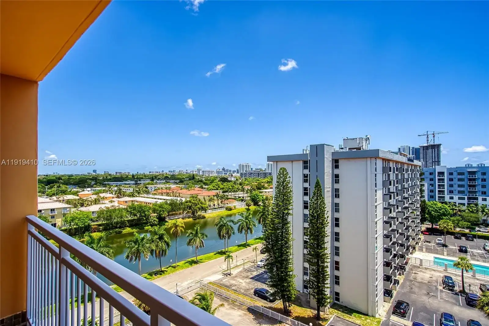 2025 NE 164th St # 907, North Miami Beach FL 33162 photo 3