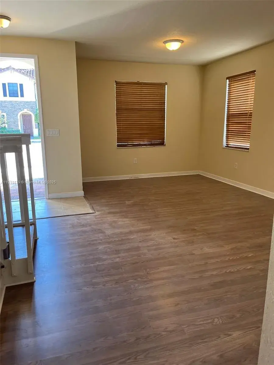 8854 W 35 AVE # 8854, Hialeah FL 33018
