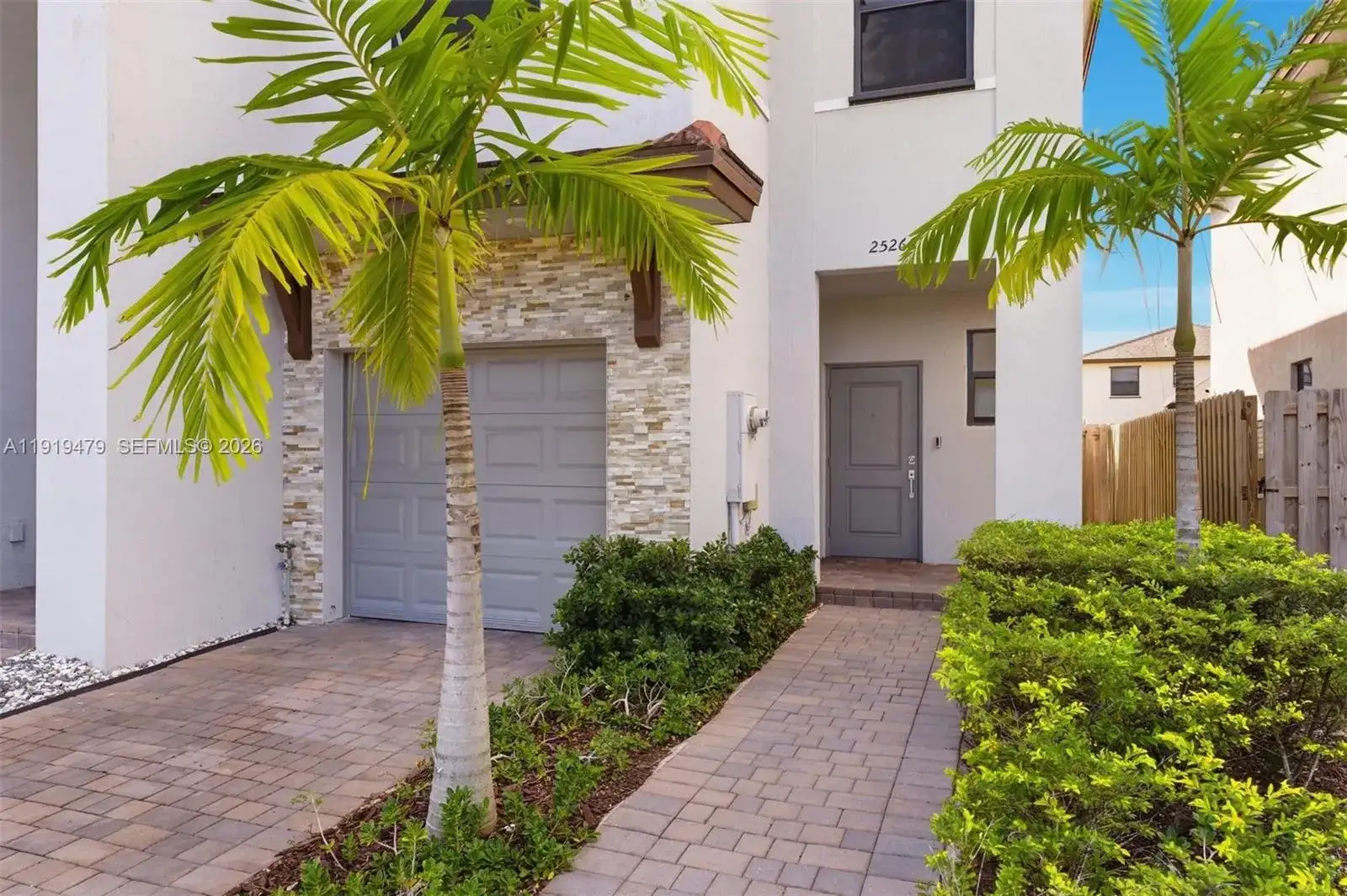 25266 SW 107th Ave, Homestead FL 33032 photo 3
