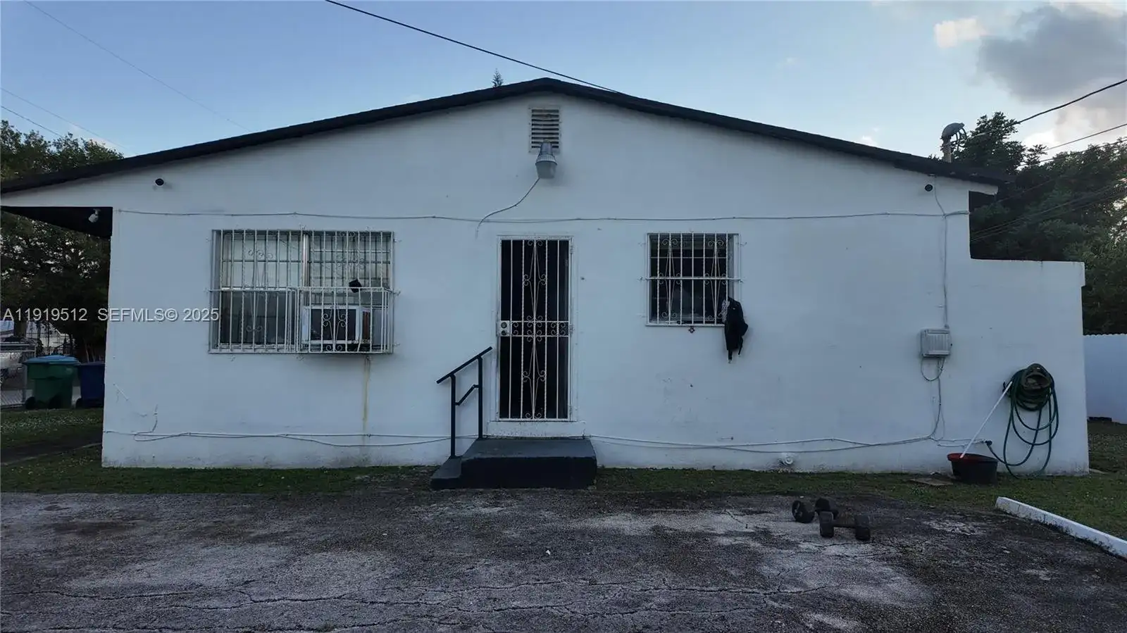 9700 NW 20th Ave, Miami FL 33147 photo 4