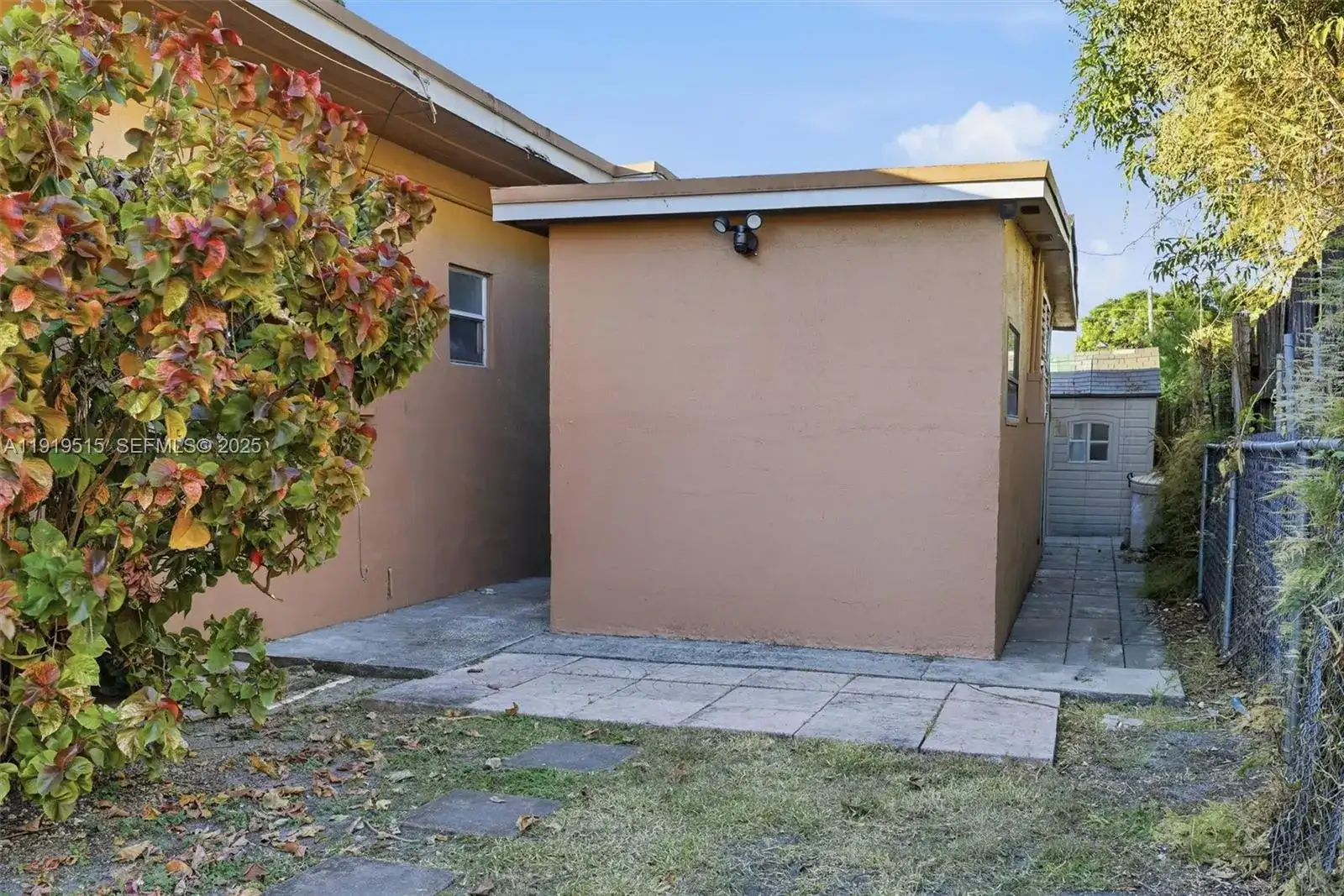 2445 SW 18th St # 5, Miami FL 33145 photo 4