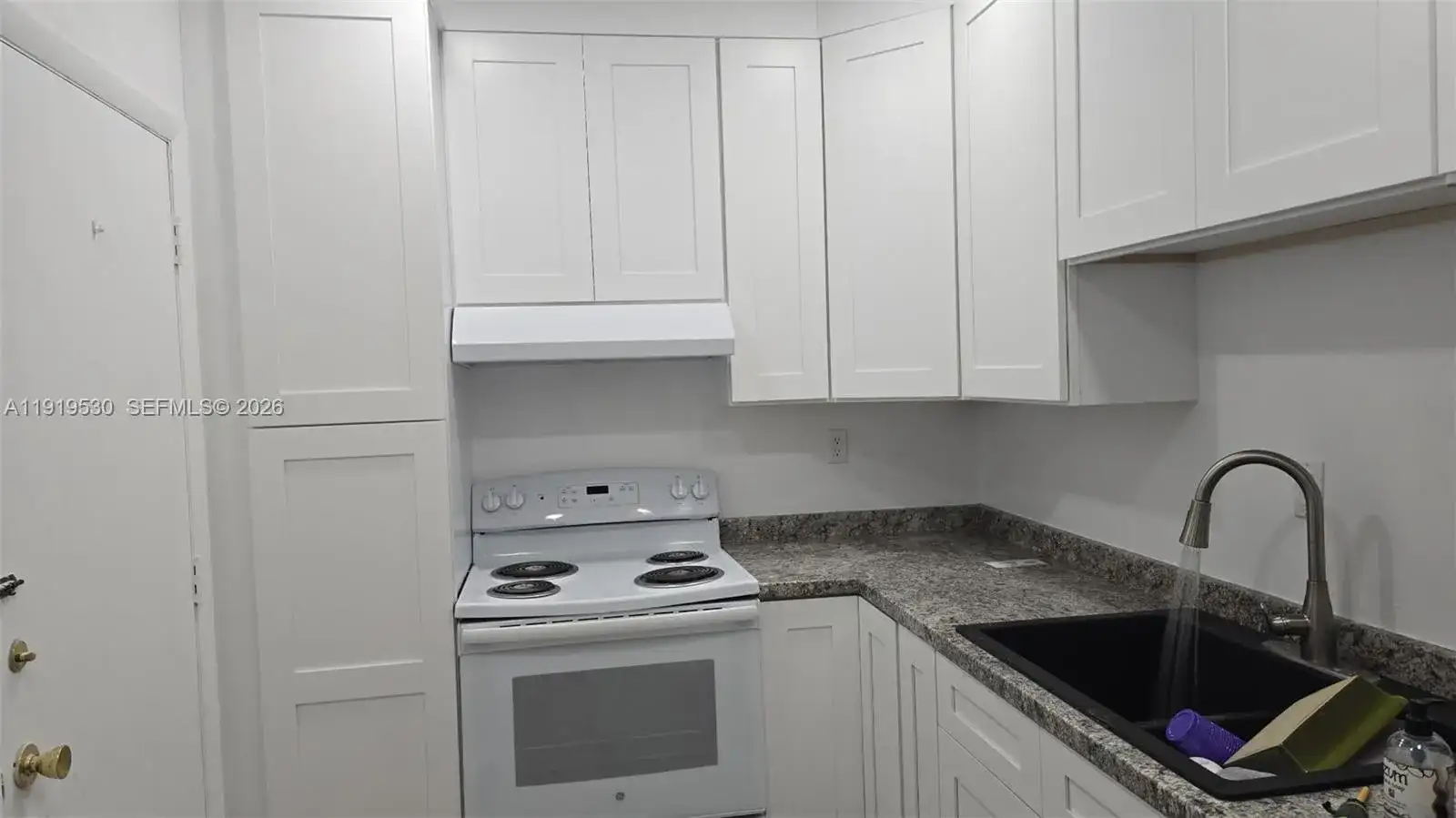 9159 SW 77th Ave # 211, Miami FL 33156 photo 2