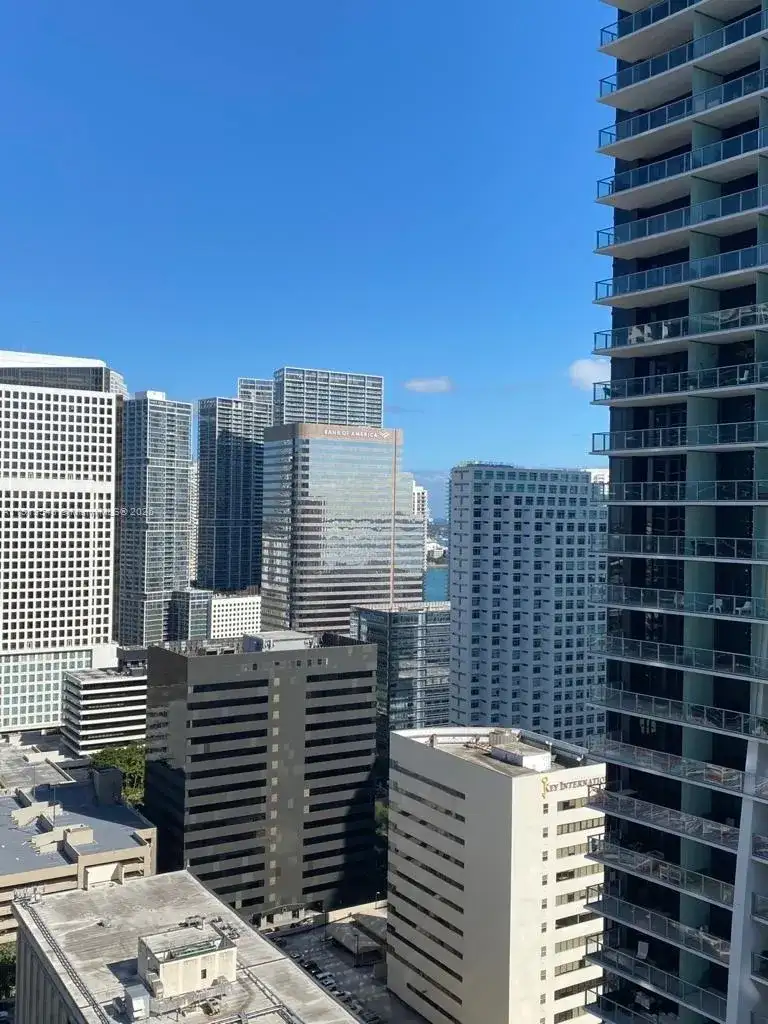 1000 Brickell Plz # 3207, Miami FL 33131 photo 3