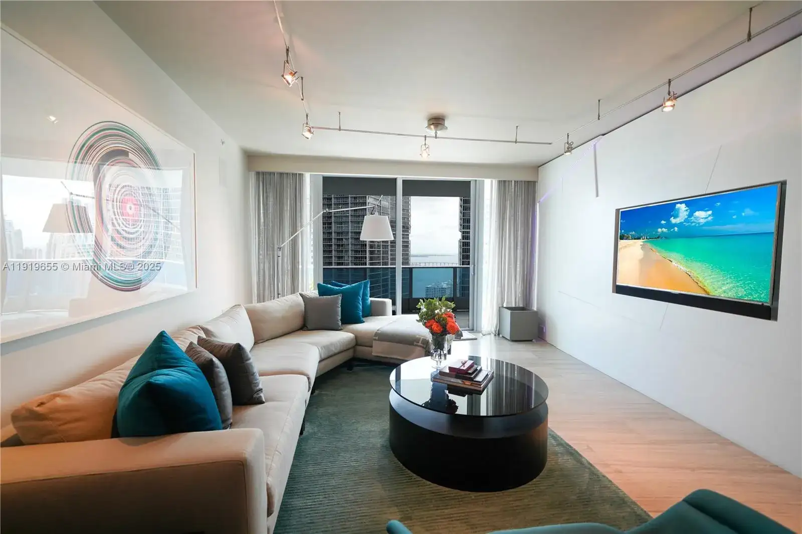200 Biscayne Boulevard Way # 3906, Miami FL 33131 photo 4