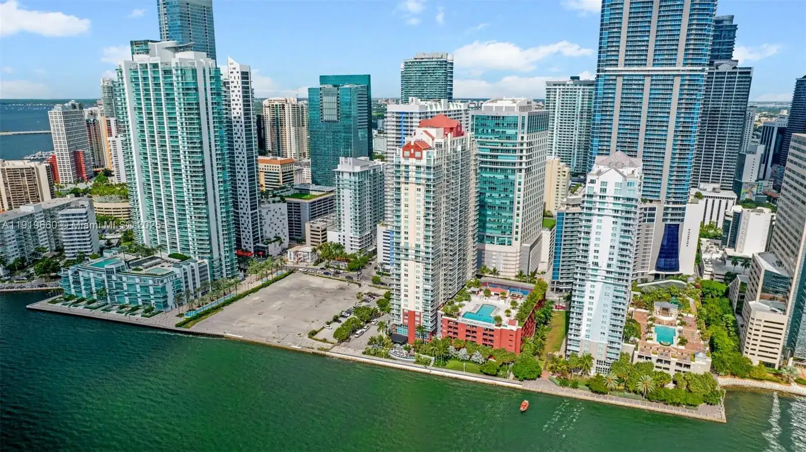 1155 Brickell Bay Dr # 2203, Miami FL 33131 photo 3