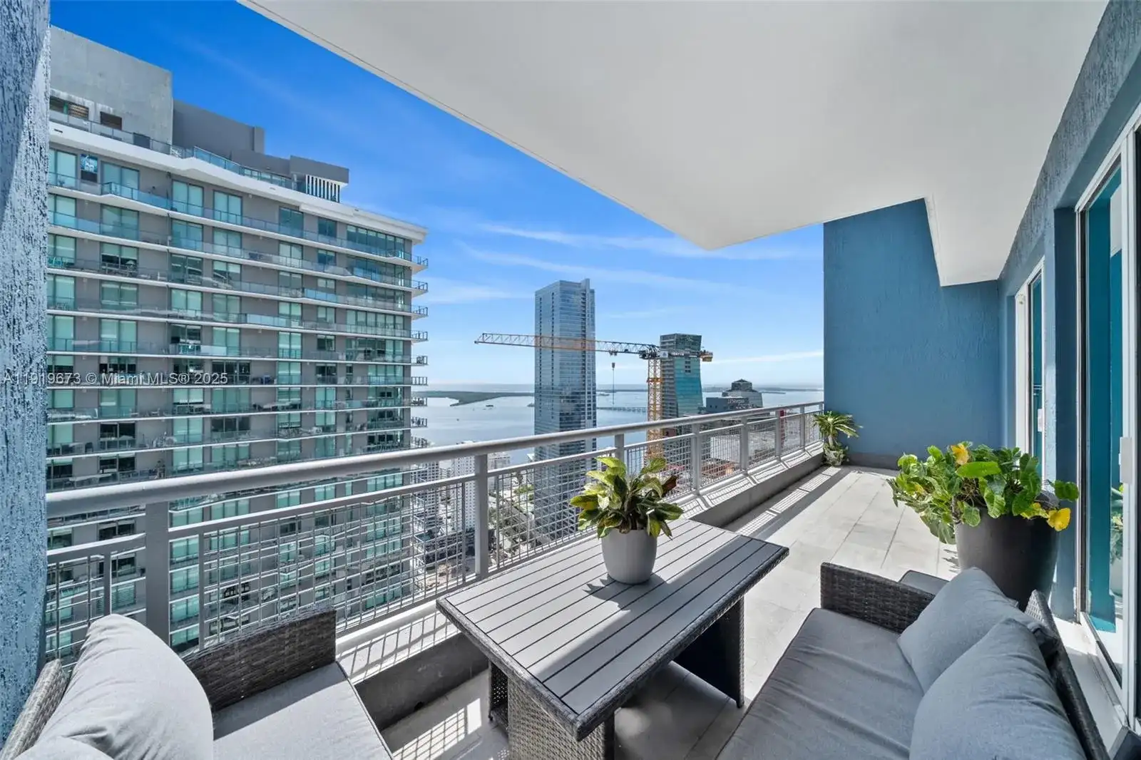 60 SW 13th St # 4606, Miami FL 33130 photo 5