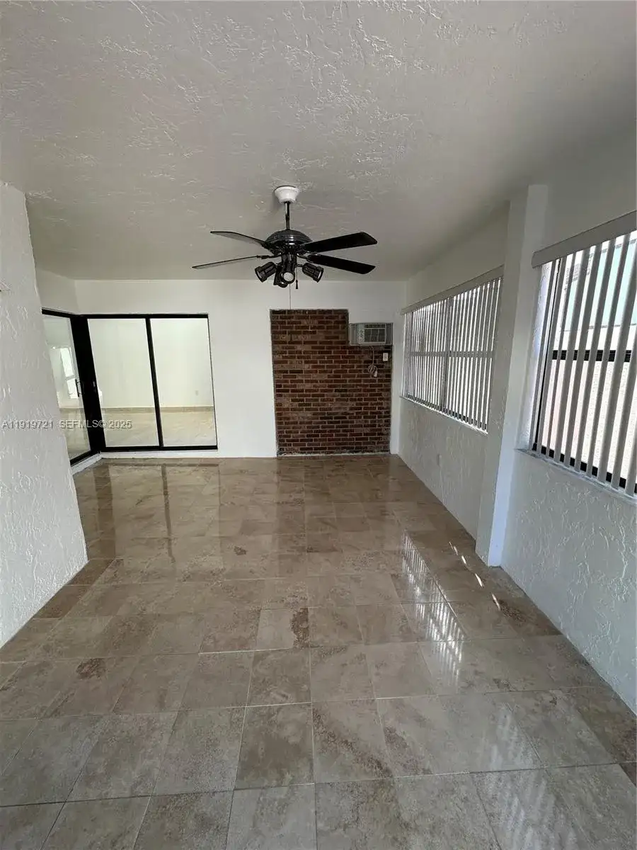 1281 SW 124th Ct # G, Miami FL 33184 photo 4