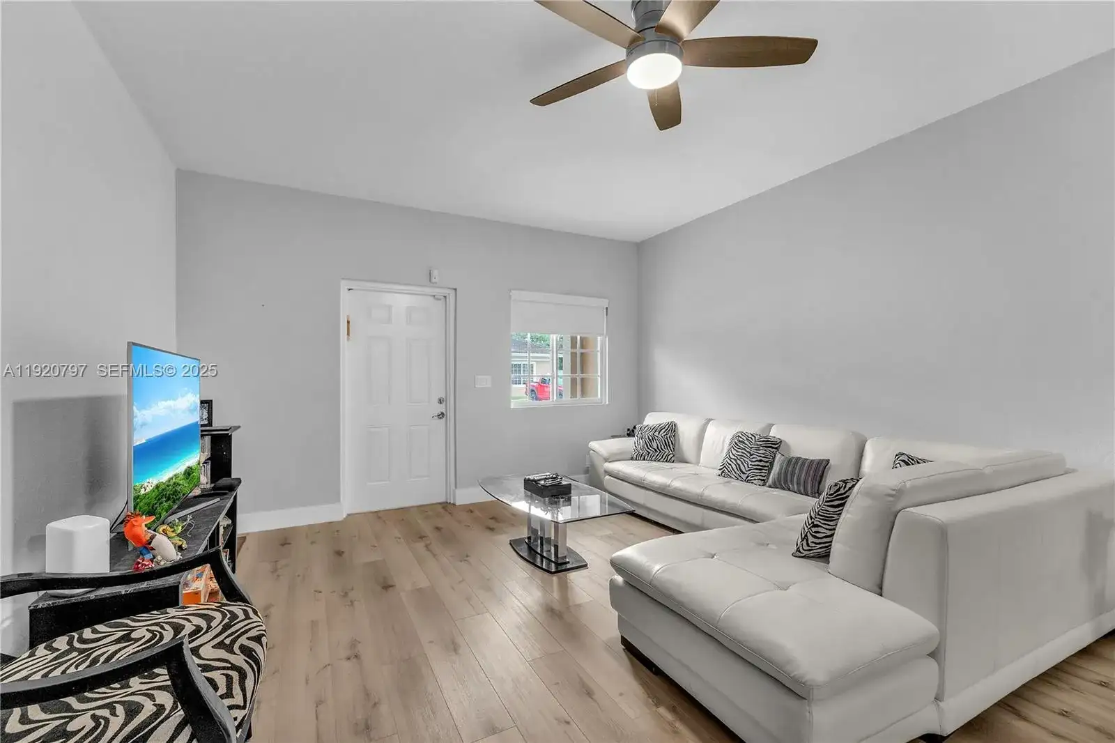 4950 Washington St # 1, Hollywood FL 33021 photo 4