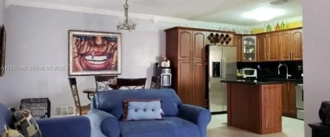 621 E 39th St, Hialeah FL 33013 photo 4