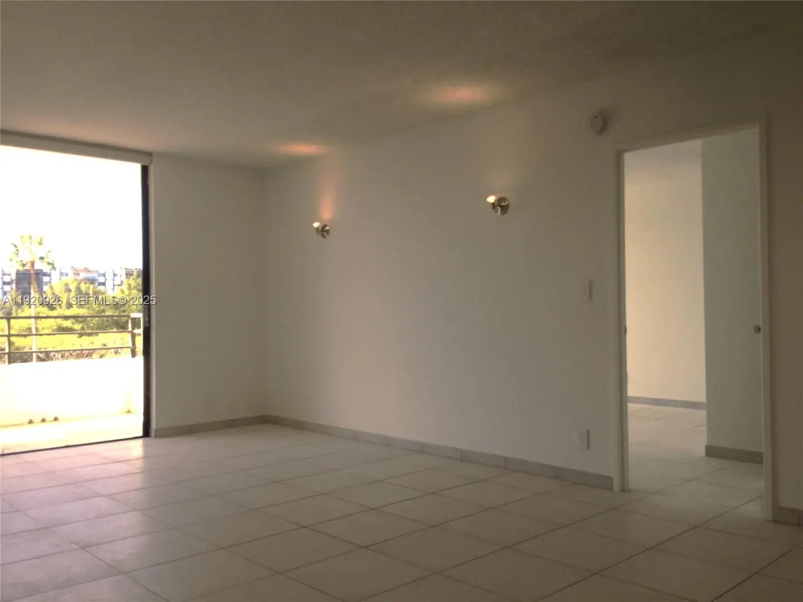 500 Three Islands Blvd # M16, Hallandale Beach FL 33009