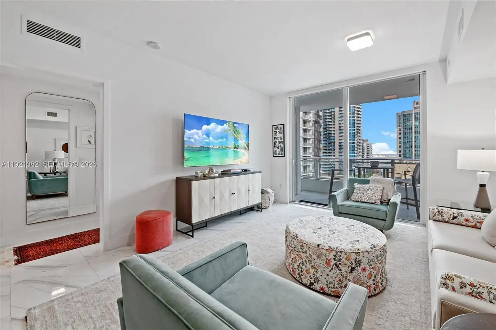 1080 Brickell Ave # 2506, Miami FL 33131 photo 2