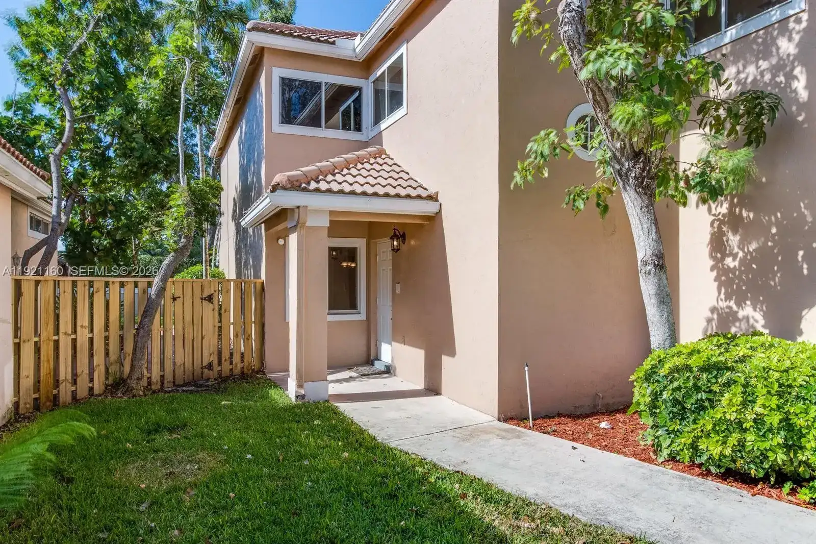 10191 NW 5TH STREET, Plantation FL 33324 photo 2