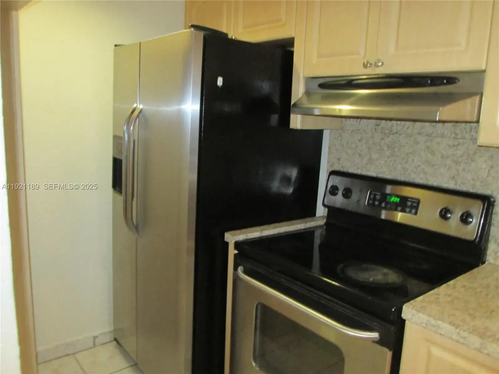 8001 W 6th Ave # O, Hialeah FL 33014 photo 2