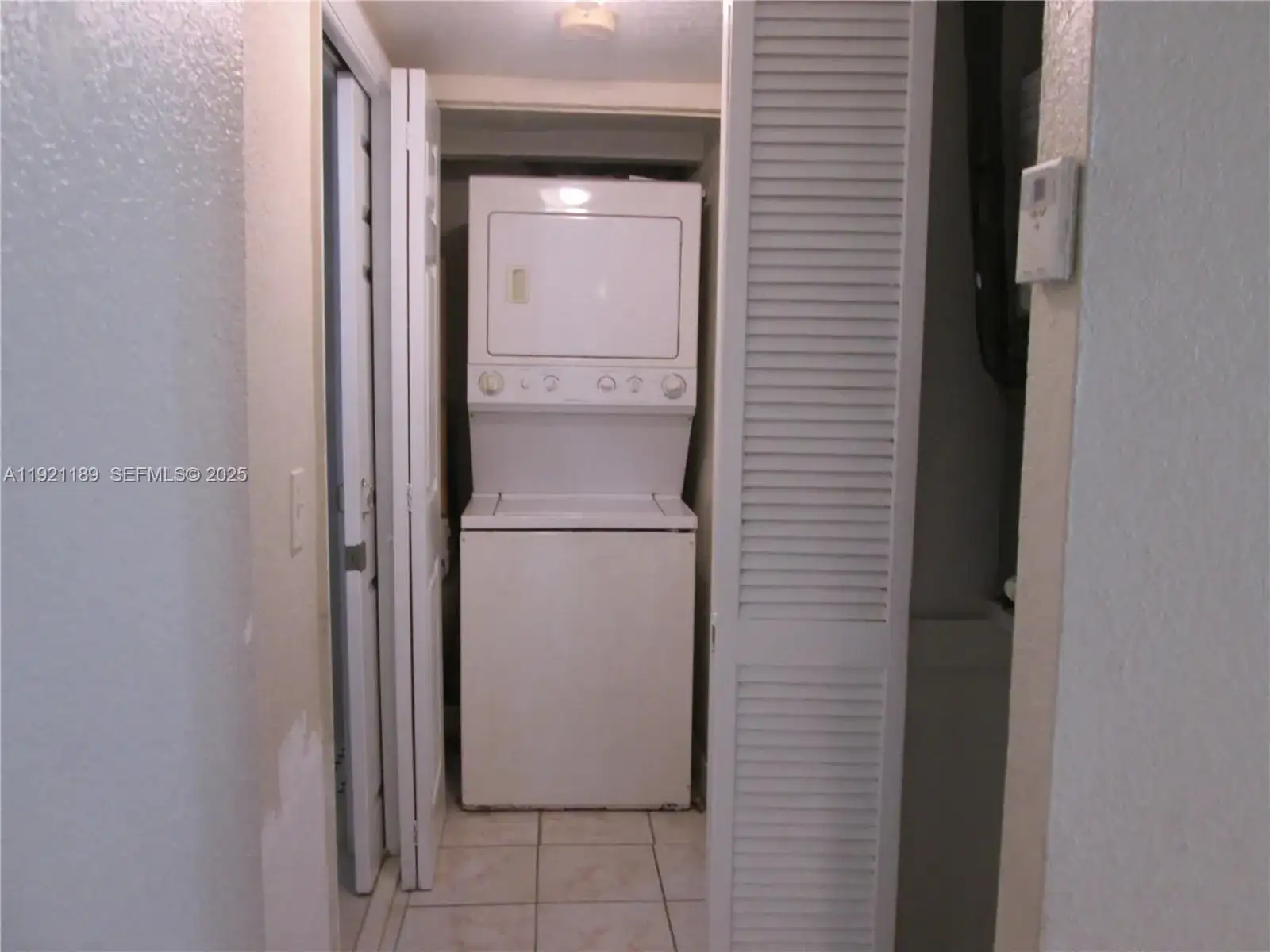 8001 W 6th Ave # O, Hialeah FL 33014 photo 3