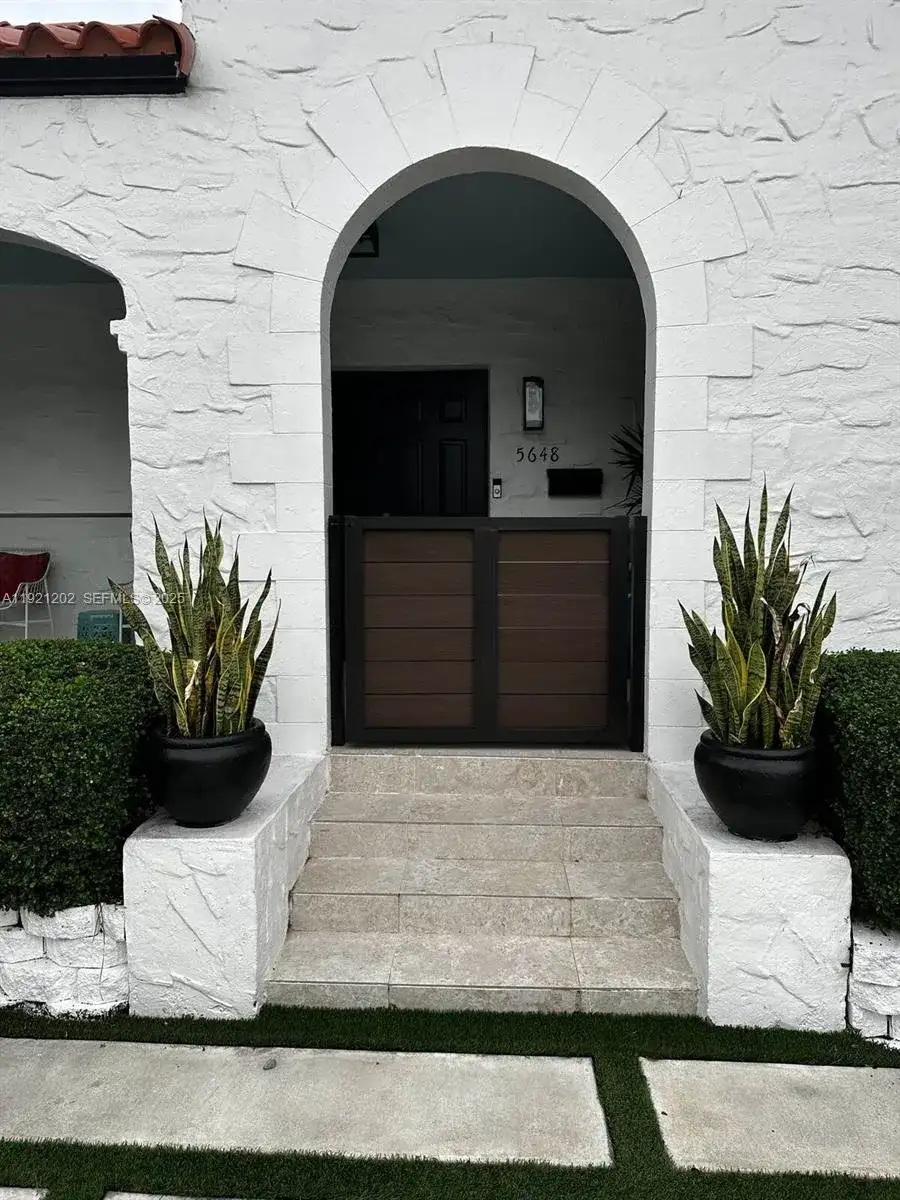 5648 SW 5th Ter, Miami FL 33134 photo 2