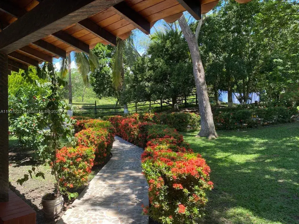 Finca La Melissa Parcelacion La Chorquina, FL OU 055413