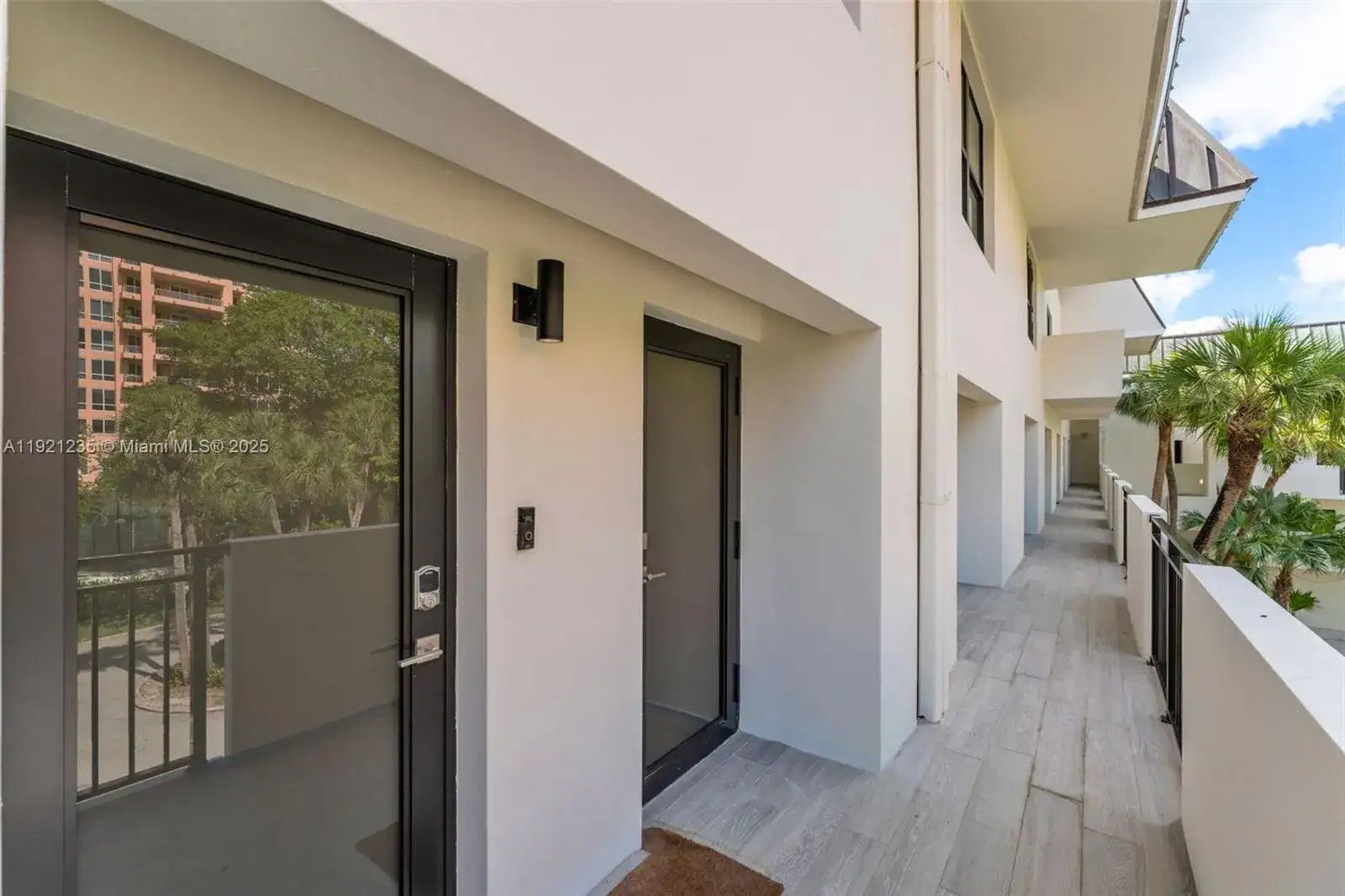 6901 Edgewater Dr # 315, Coral Gables FL 33133 photo 2