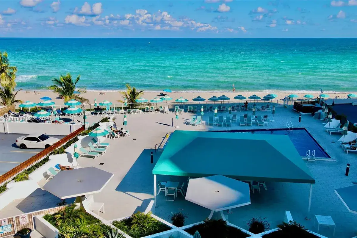 3140 S Ocean Dr # 512, Hallandale Beach FL 33009