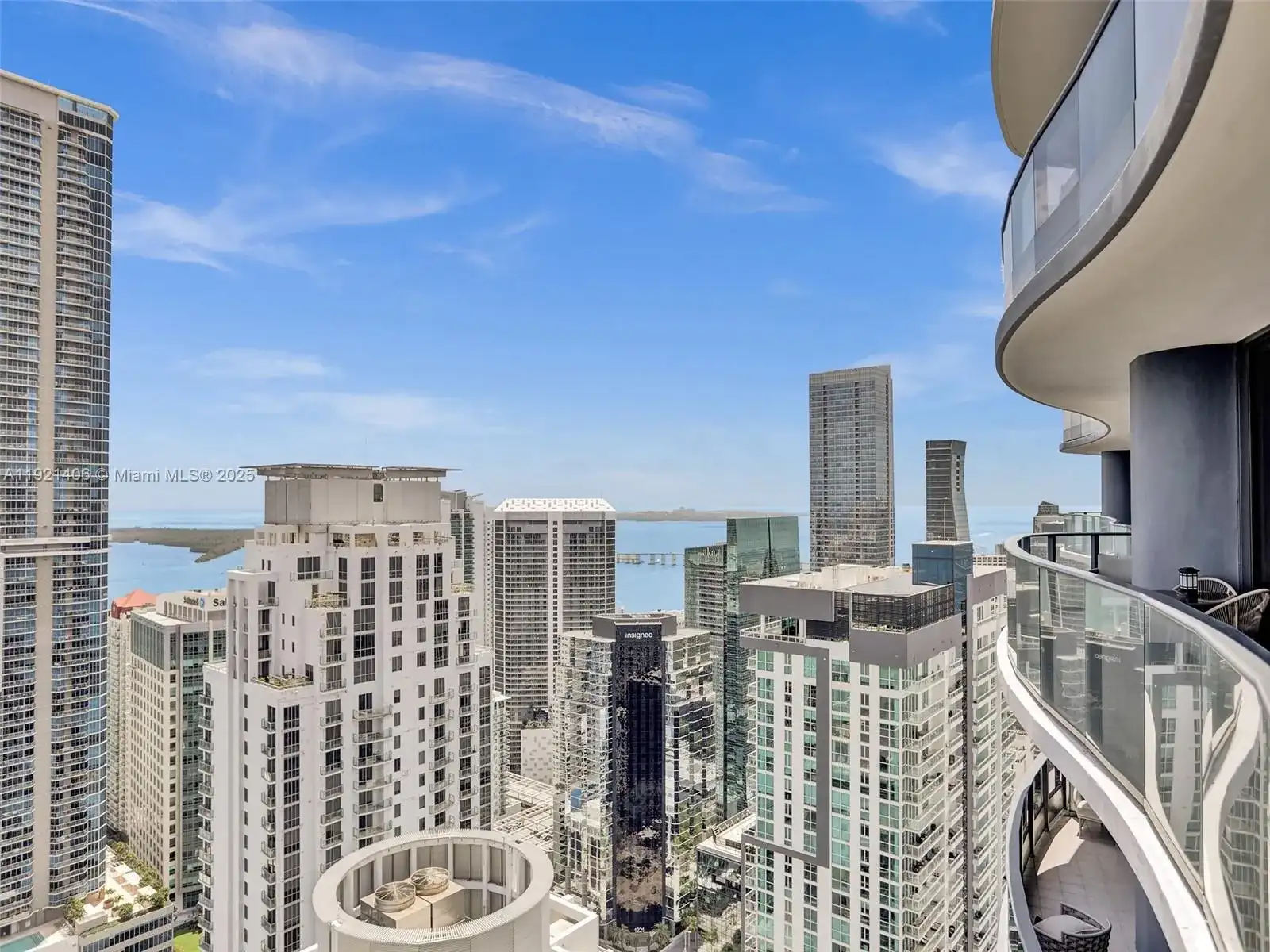 1000 Brickell Plz, Miami FL 33131