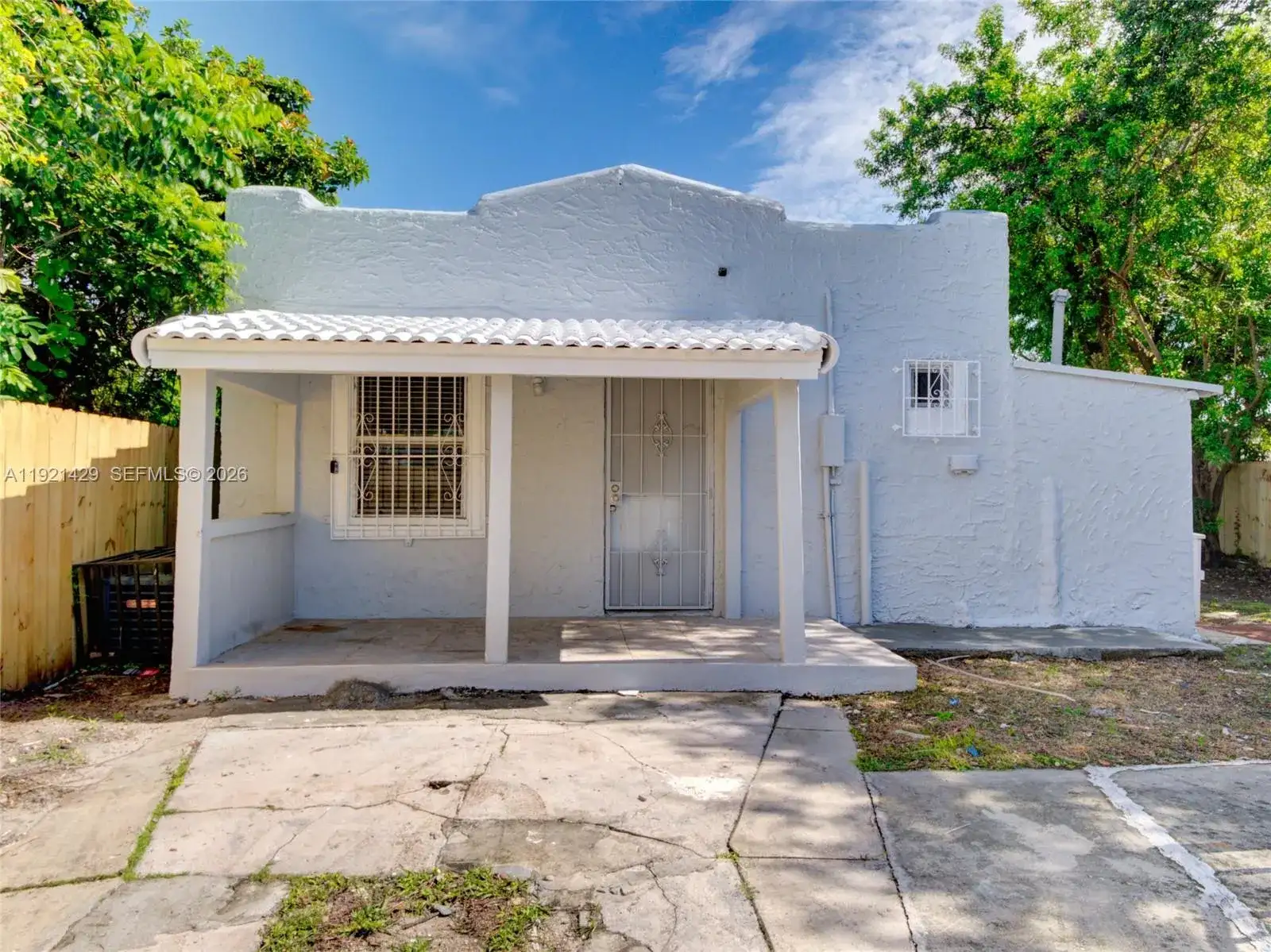 1845 NW 55th St, Miami FL 33142 photo 4