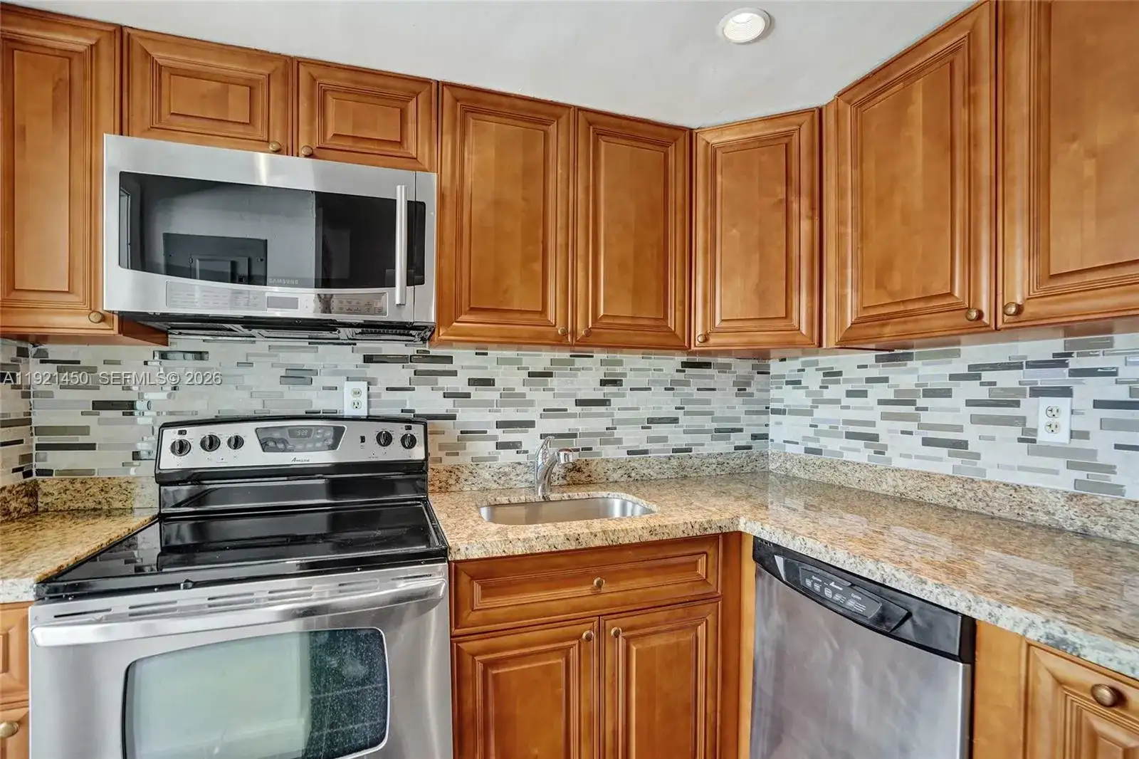 1535 SE 15th St # 208, Fort Lauderdale FL 33316 photo 5