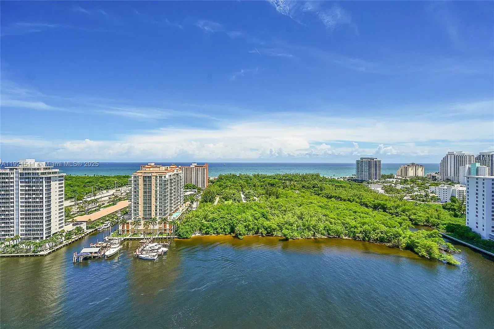 936 Intracoastal Dr, Fort Lauderdale FL 33304