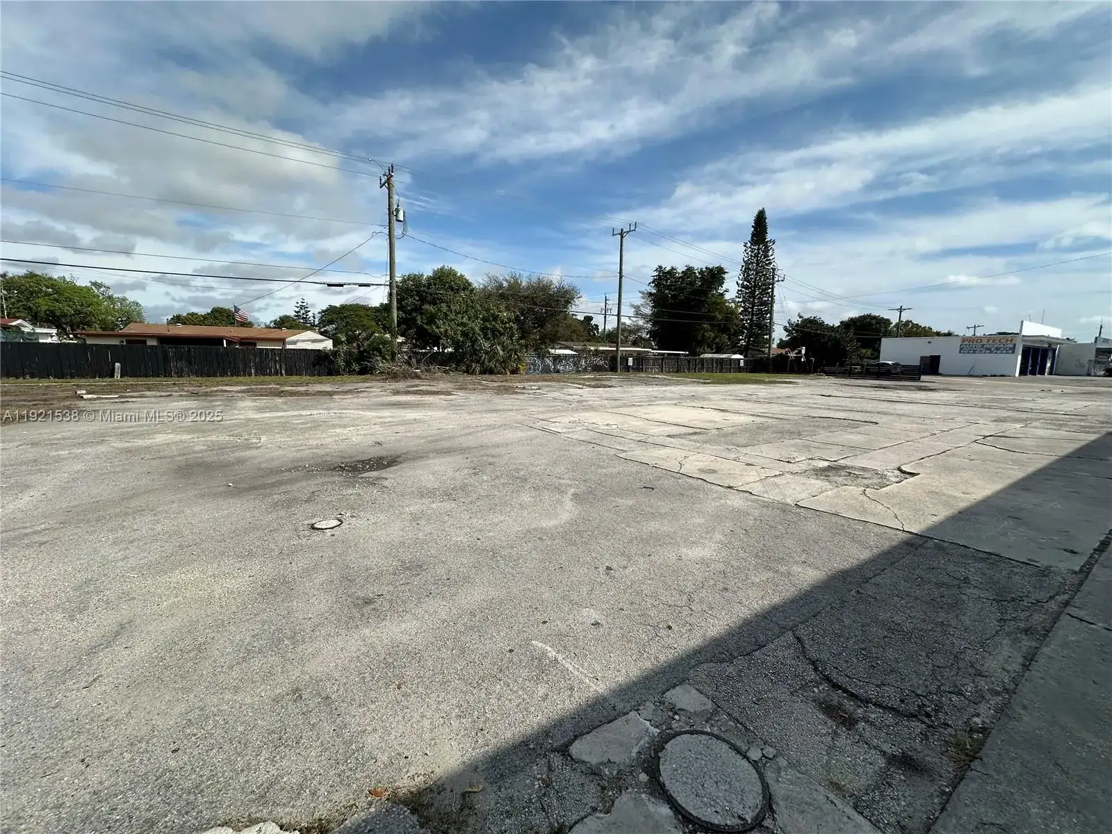 6501 Pembroke Rd, Hollywood FL 33023 photo 2