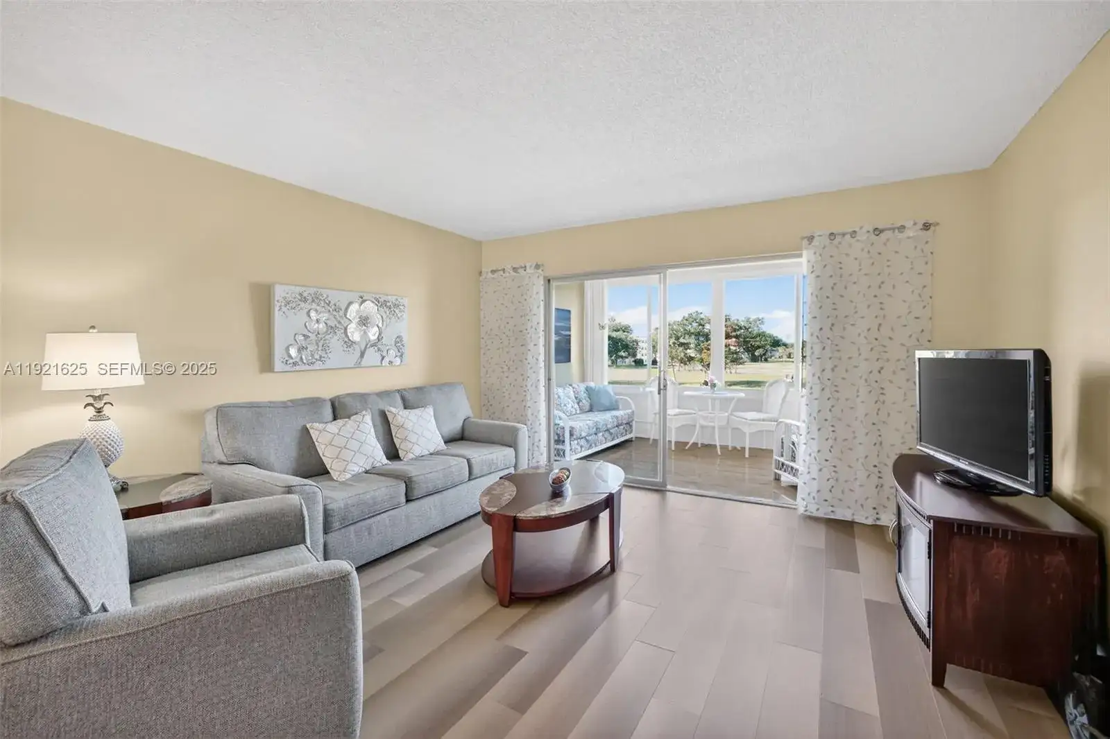 7817 Golf Circle Dr # 301, Margate FL 33063 photo 4