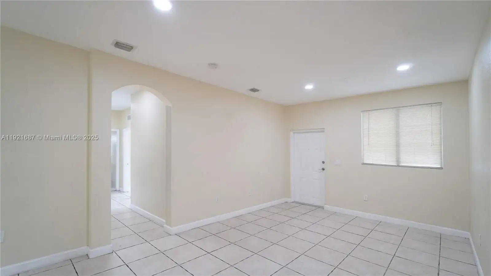 1535 SE 26th St # 103, Homestead FL 33035 photo 4