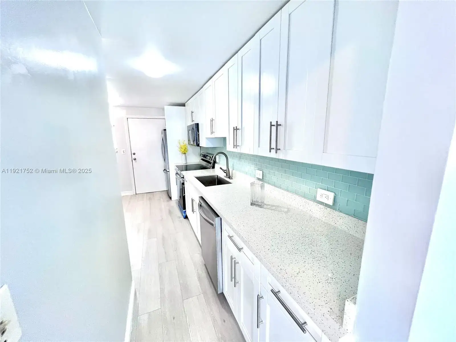 3660 NE 166th St # 505, North Miami Beach FL 33160 photo 4